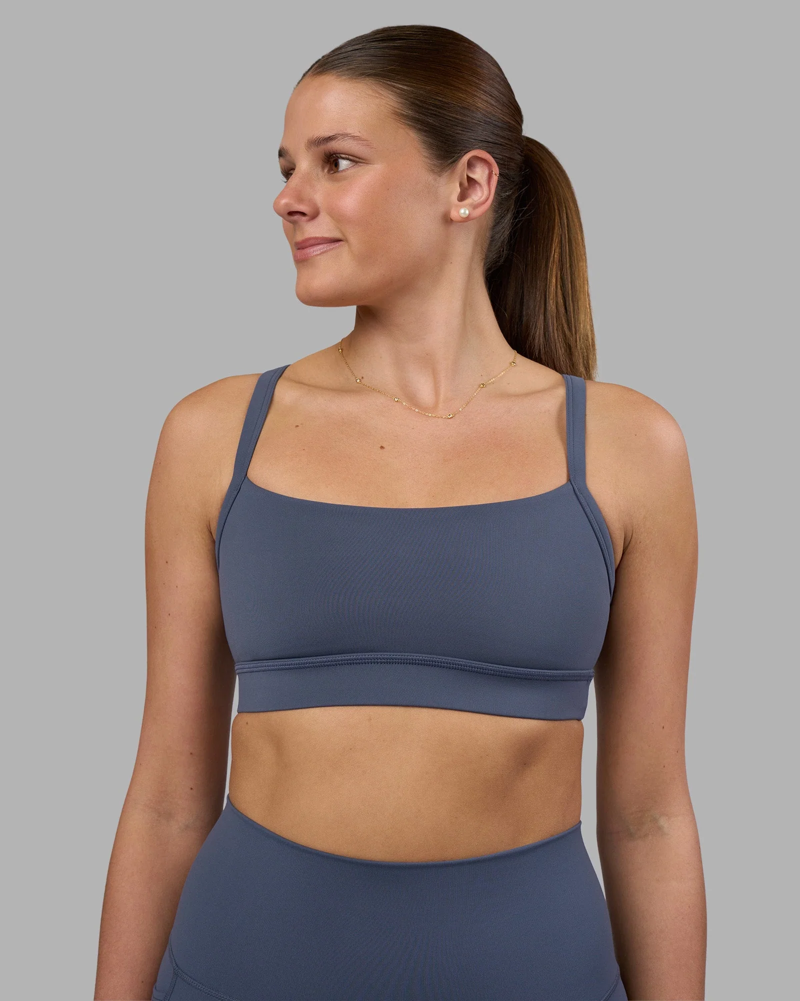 Momentum Sports Bra - Night Shadow