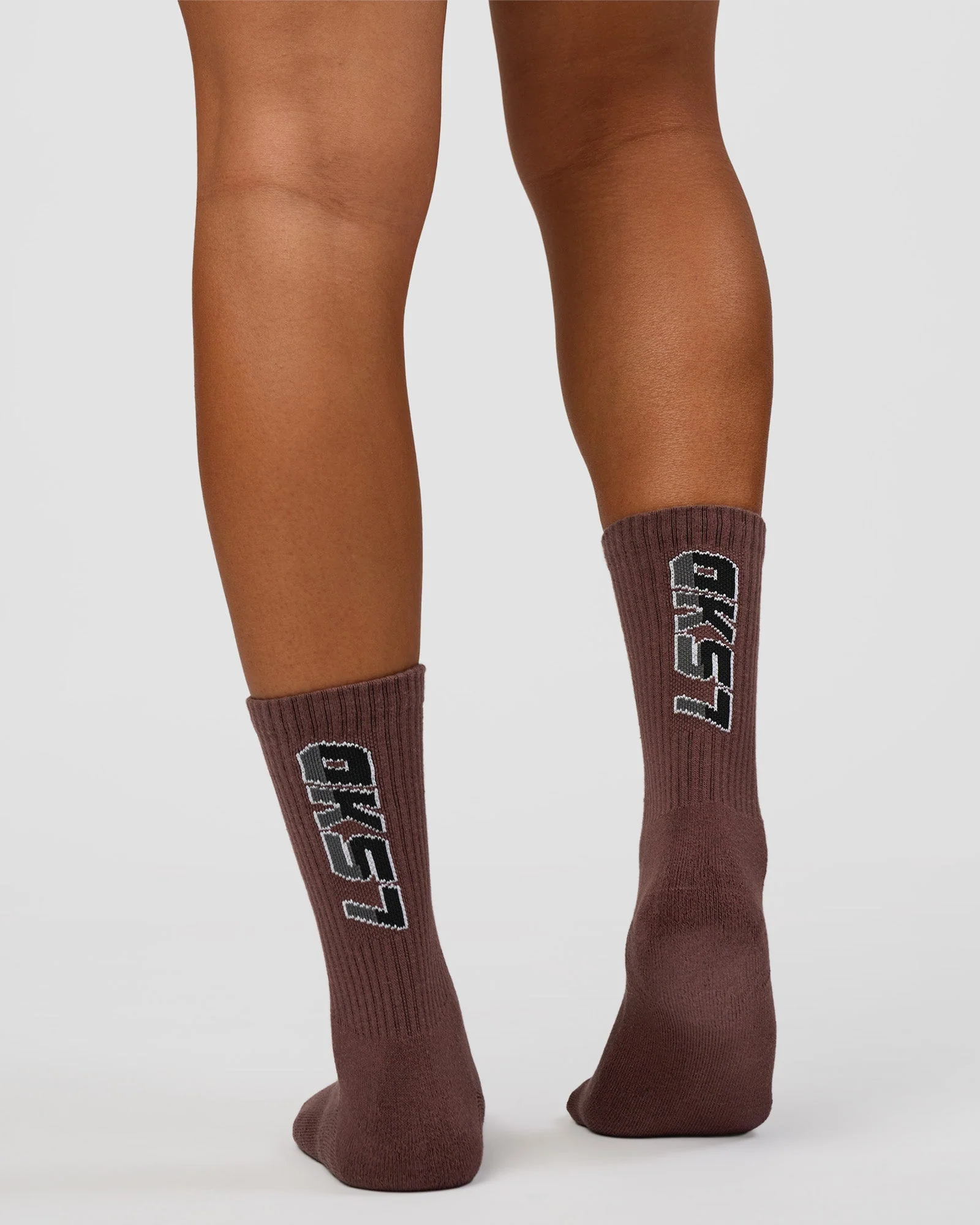 Move Crew Socks 3 Pack 2.0 - Dark Storm-Cocoa Powder-White - Image 2