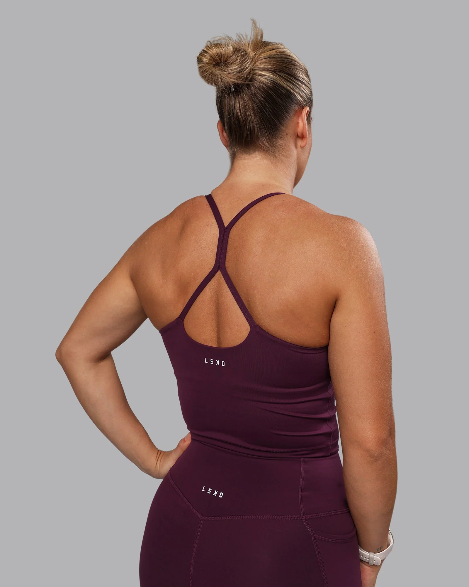 Movement Active Tank - Cherry Lacquer - Image 2
