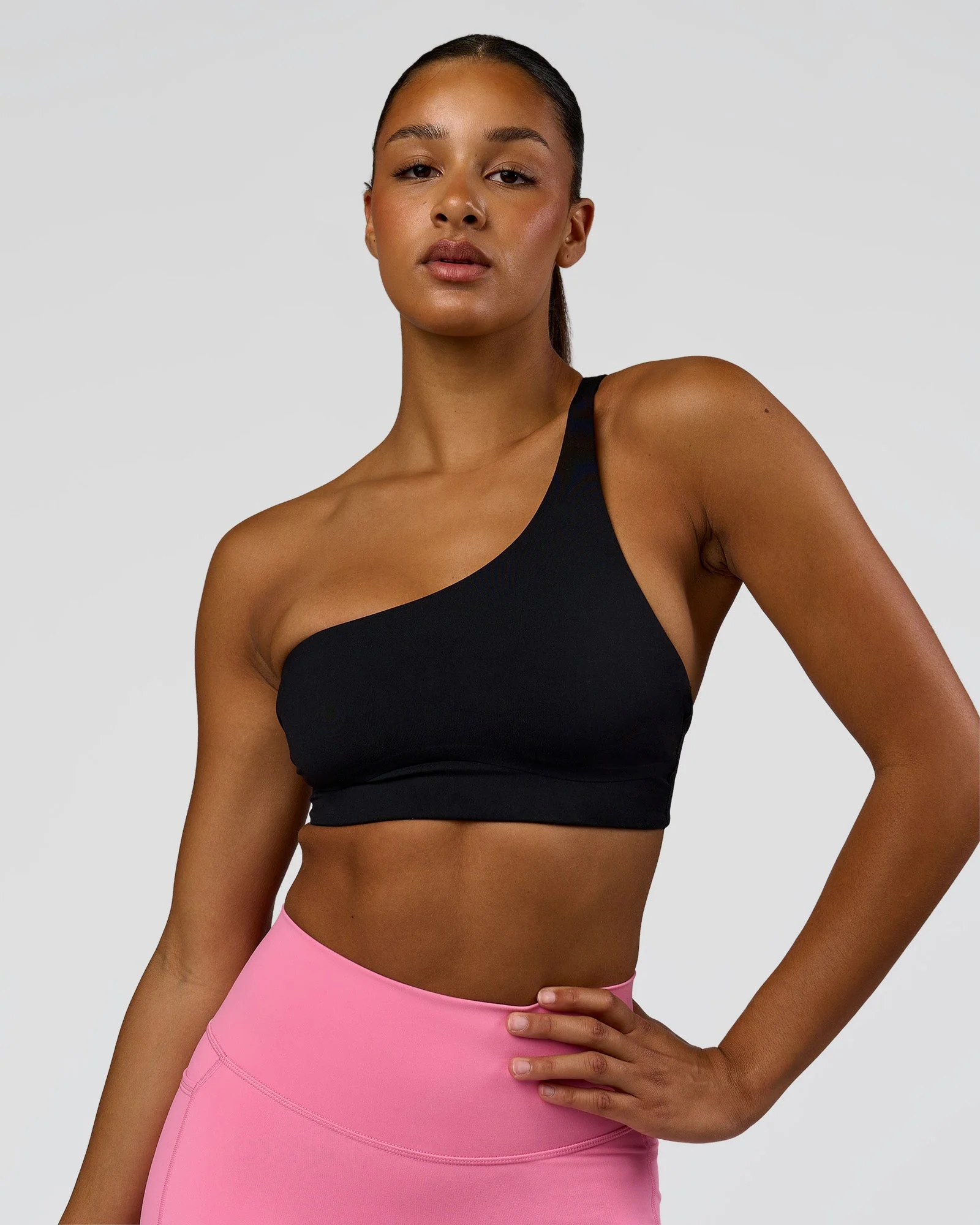 Muse Asymmetric  Sports bra - Black - Image 6