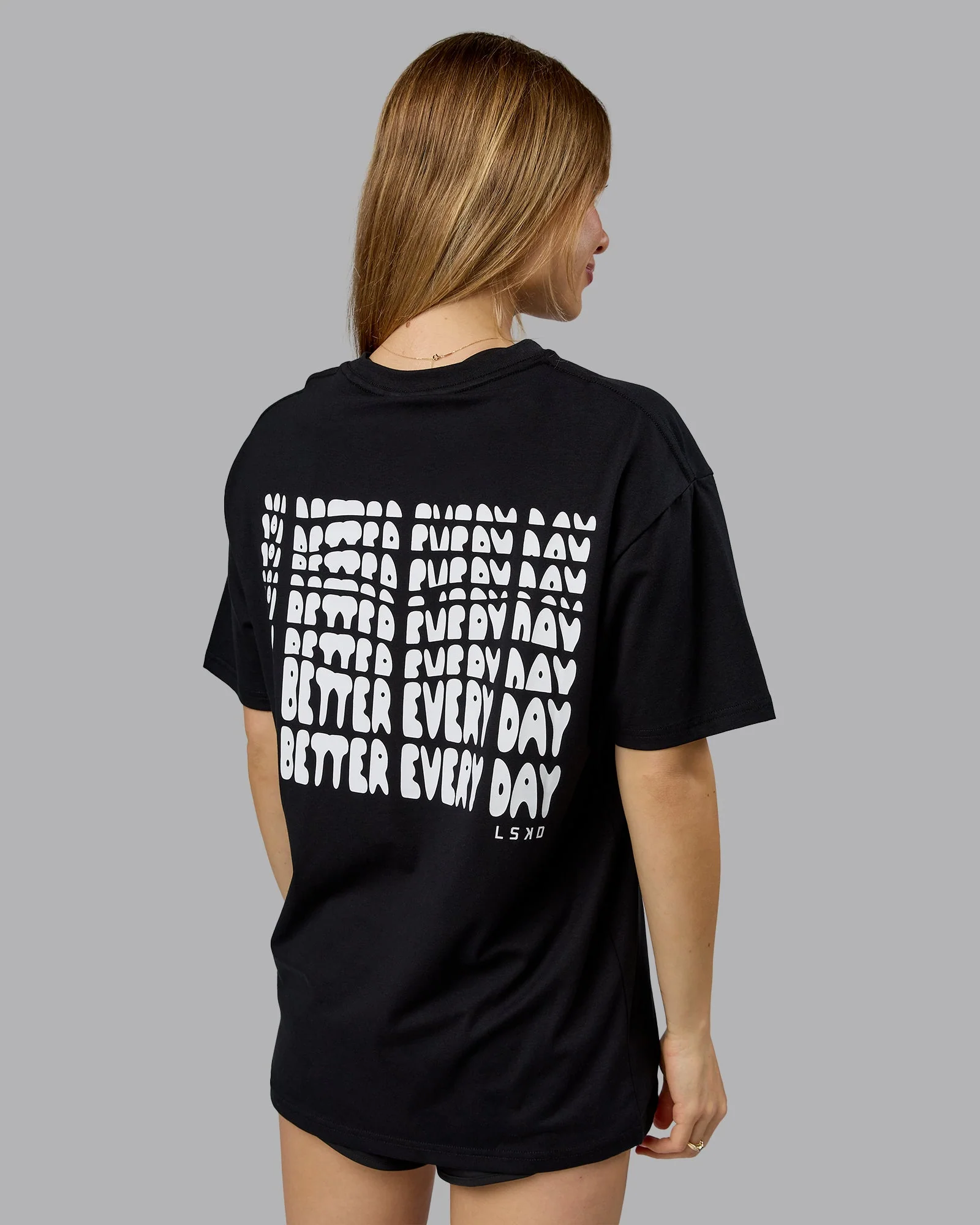 On Repeat FLXCotton Oversized Tee - Black-White - Image 7