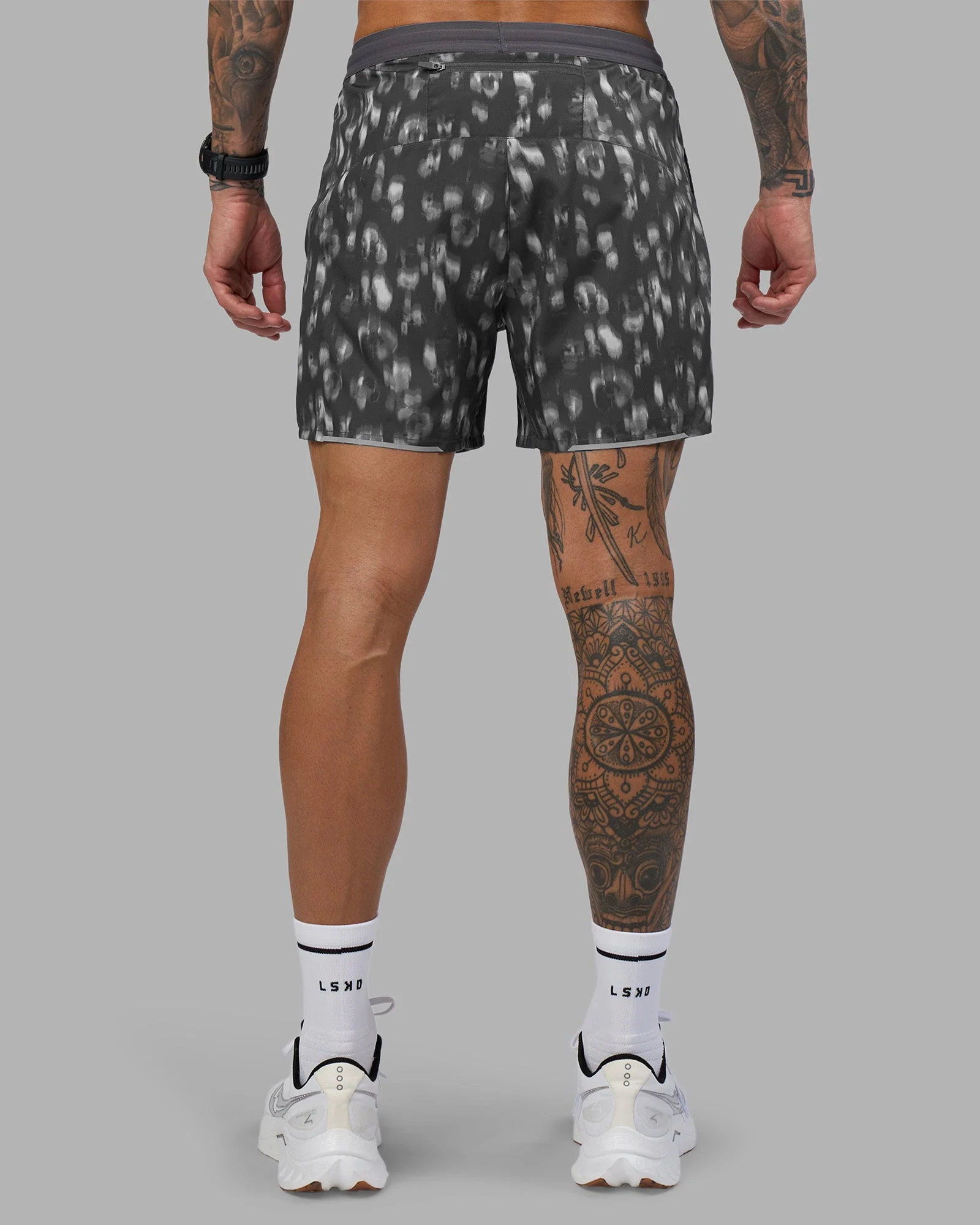 Pace 5" Lined Running Short - Markings Dark Storm Print - Image 7