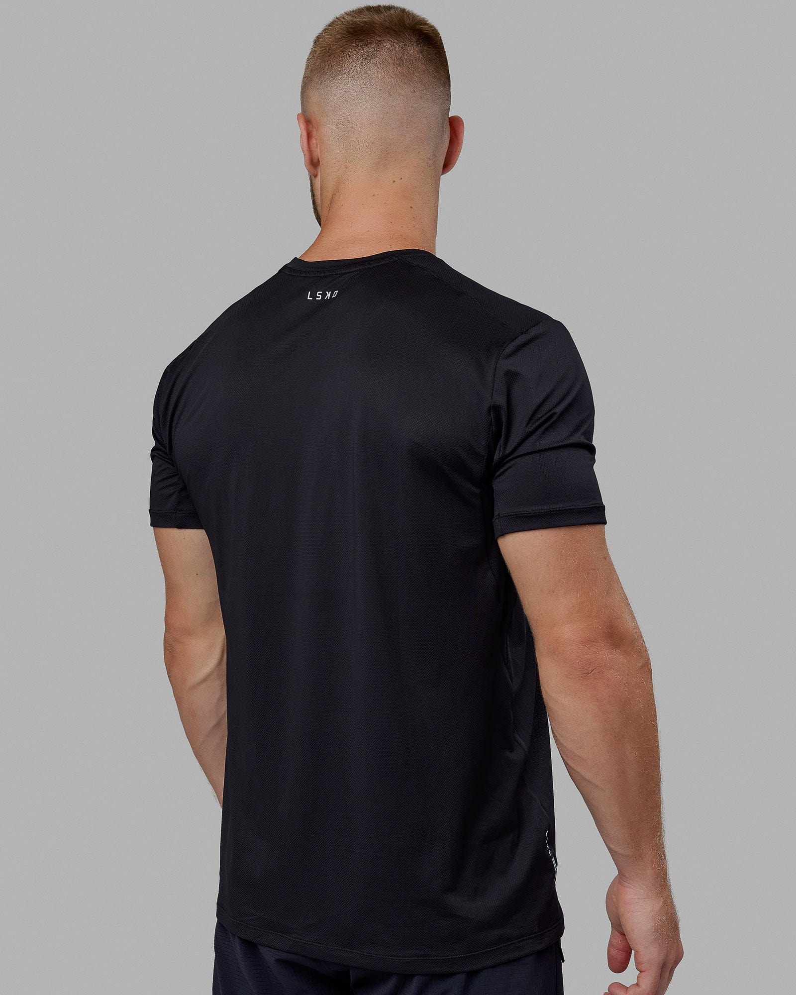 Pace Running Tee - Black - Image 3