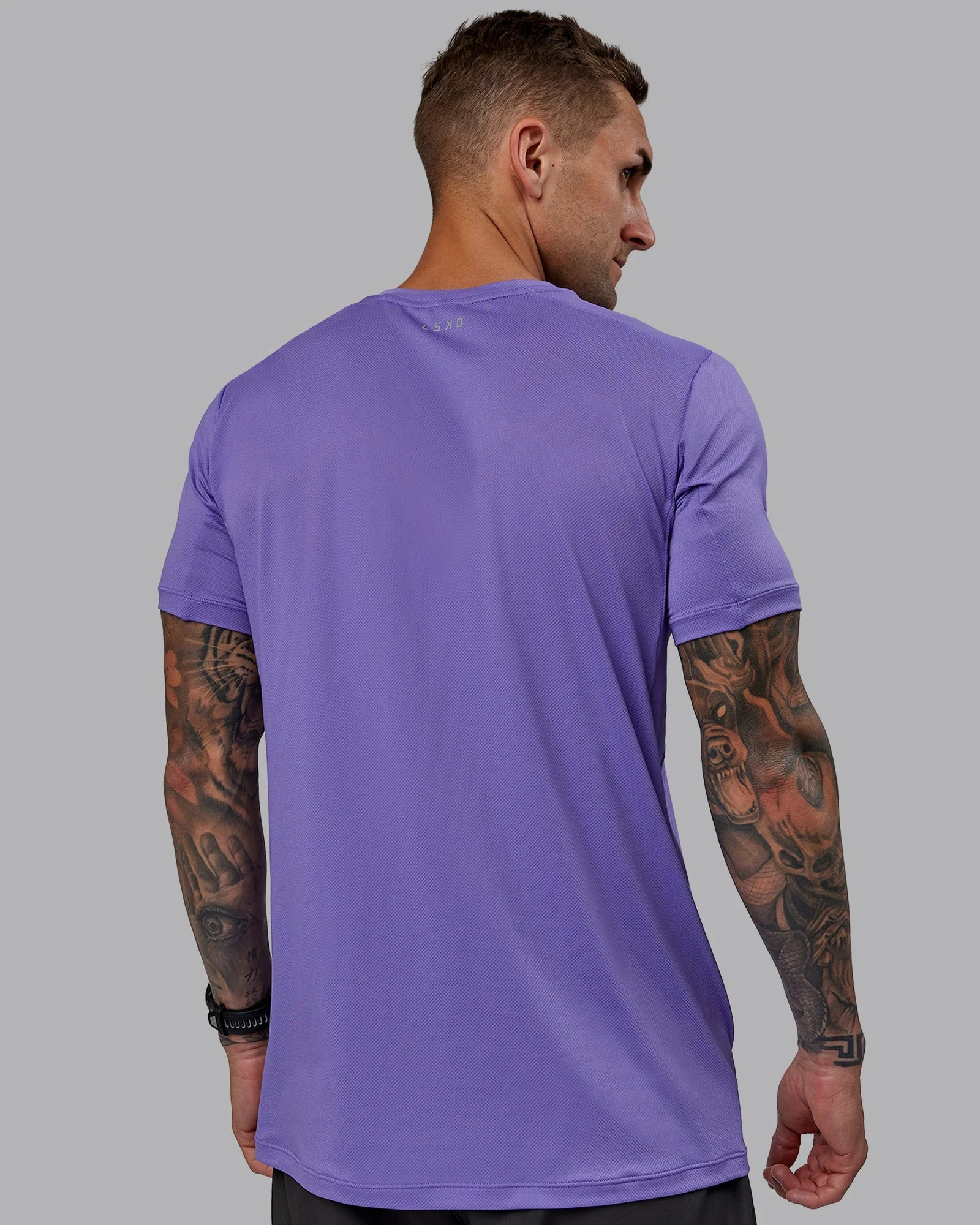 Pace Running Tee - Dahlia Purple - Image 4