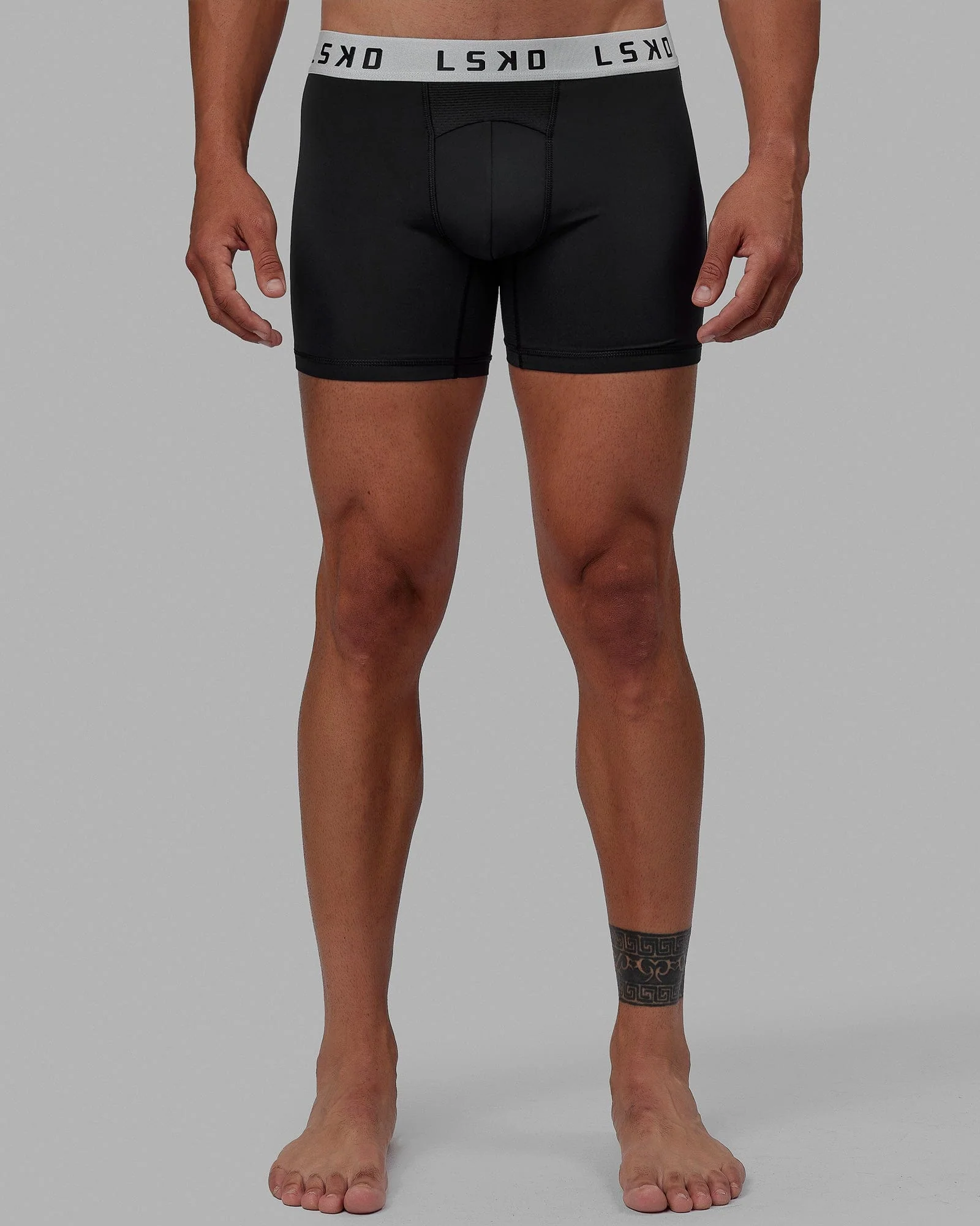 Perform Trunks 3-Pack - Black-Black/Black-White/Black-Galactic Cobalt - Image 12