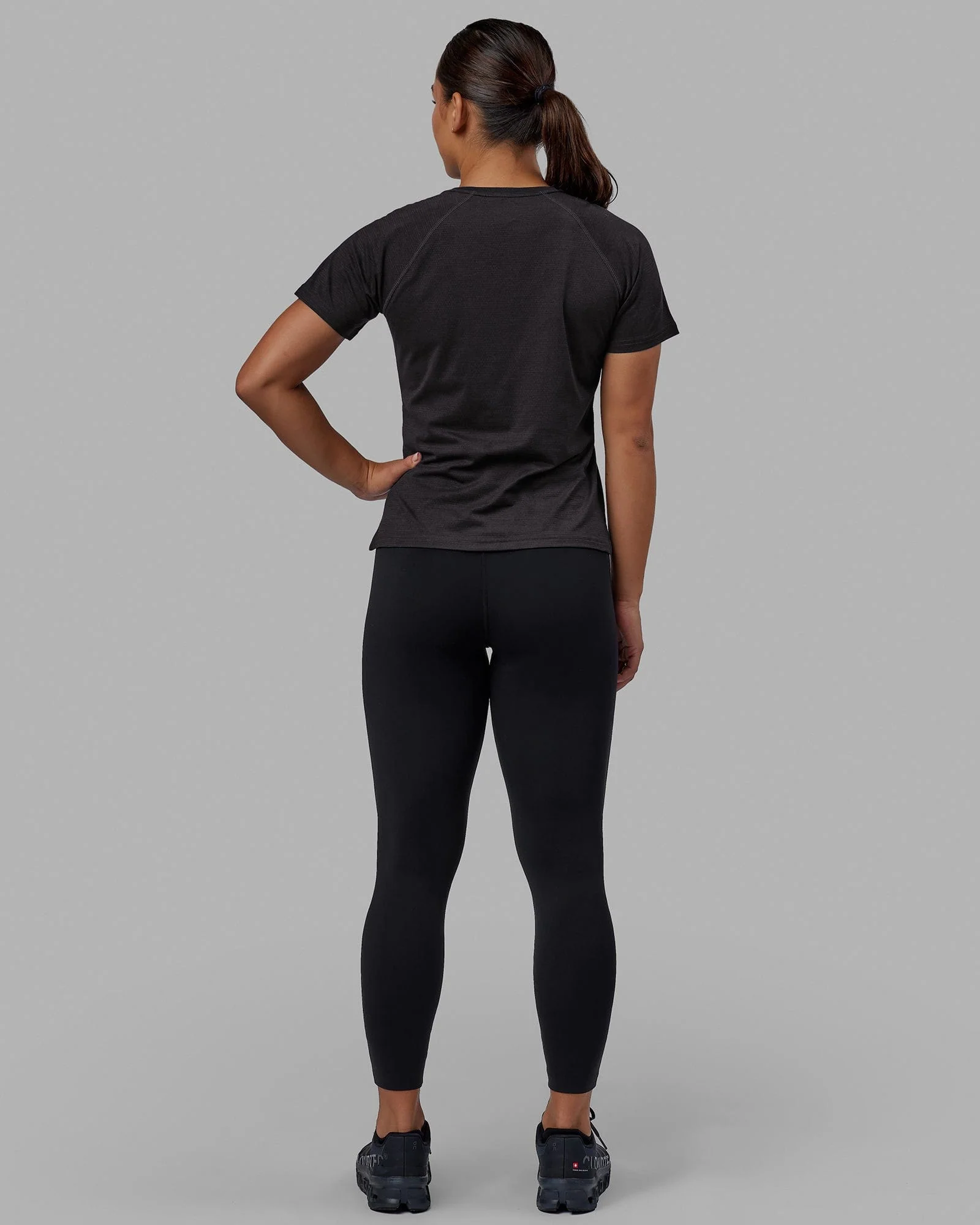 Perform VapourFLX Tee - Black - Image 3