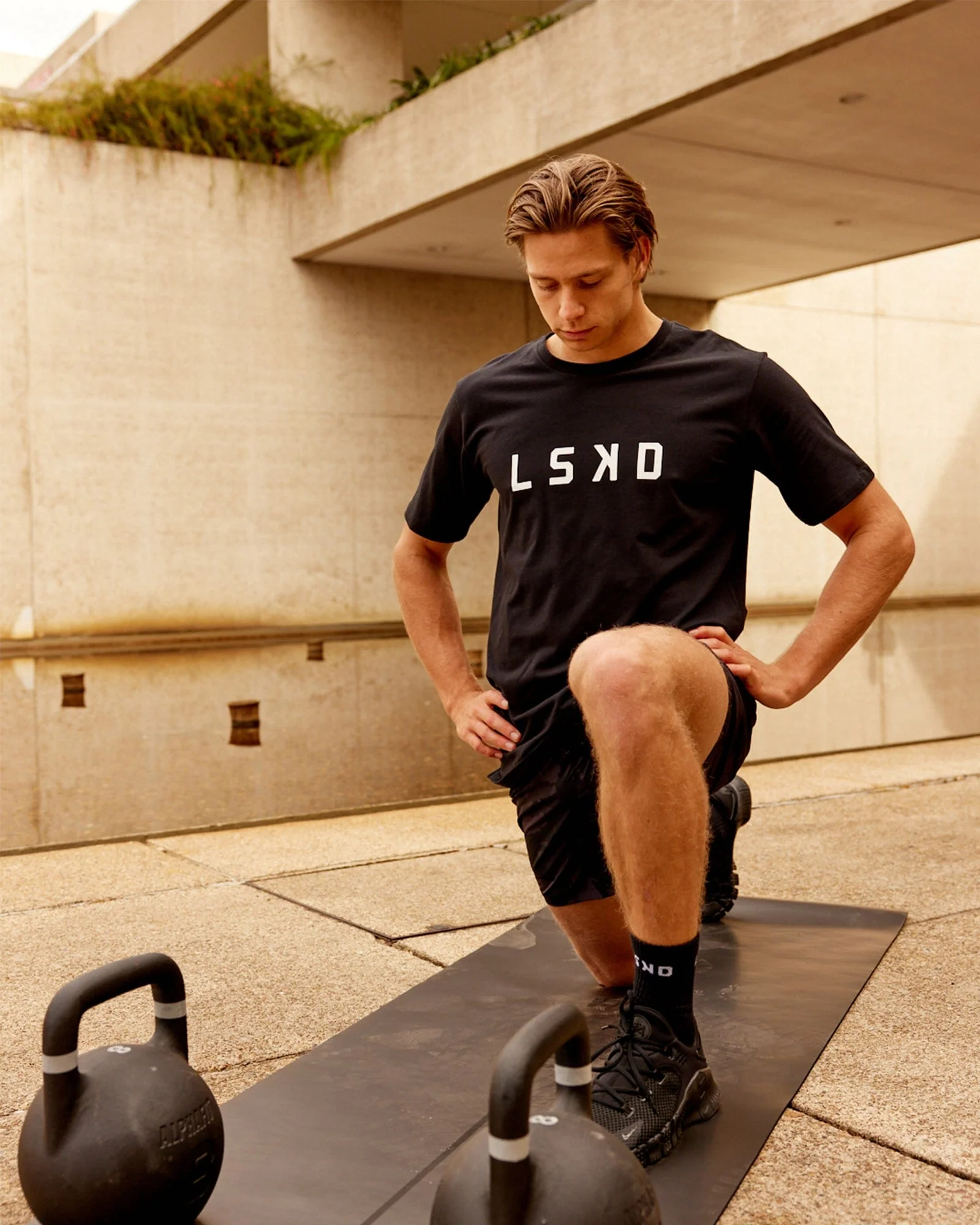 Power FLXDRY Tee - Black-White - Image 4
