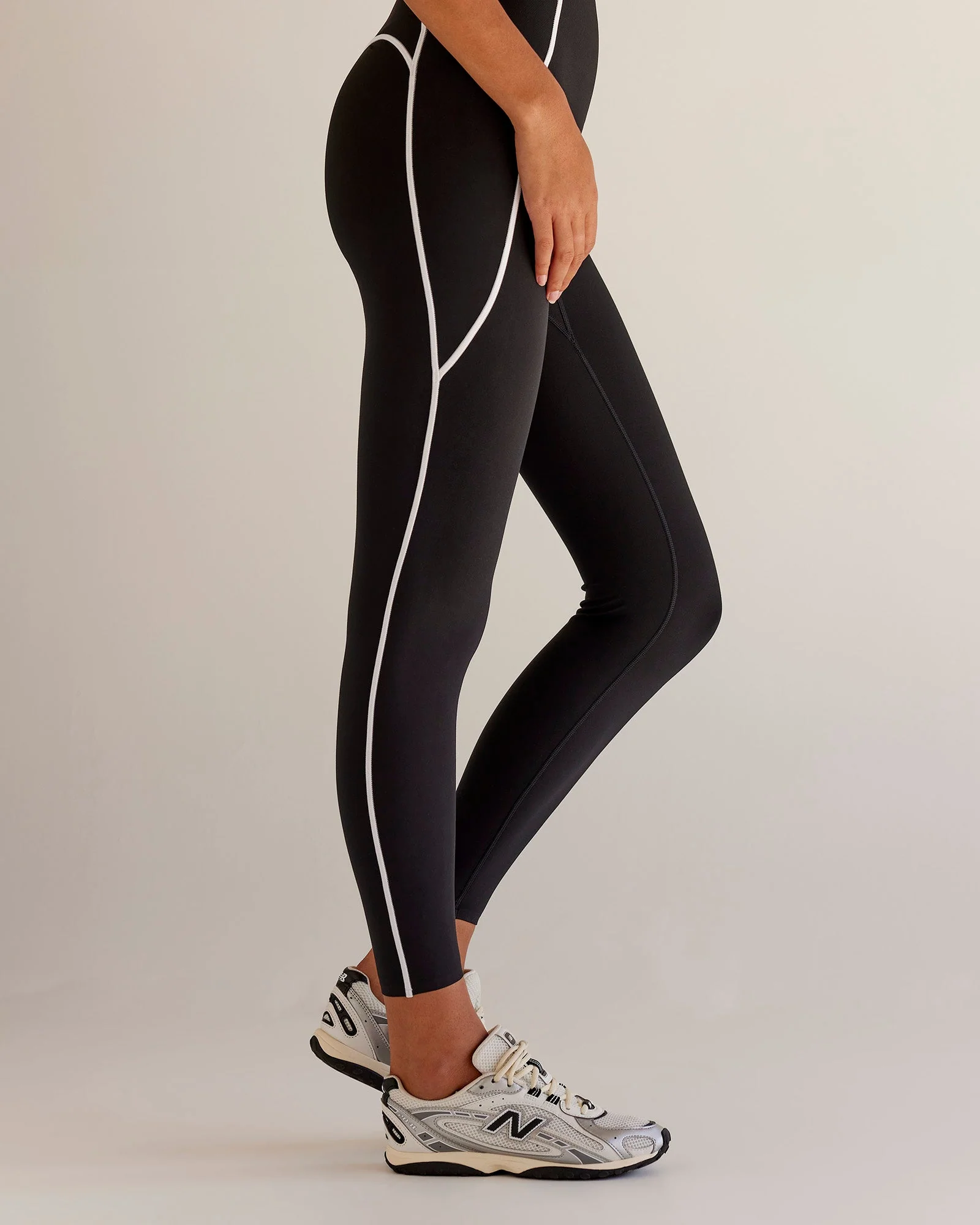 Power Ultra High-Rise Full Length Legging Pockets - Black