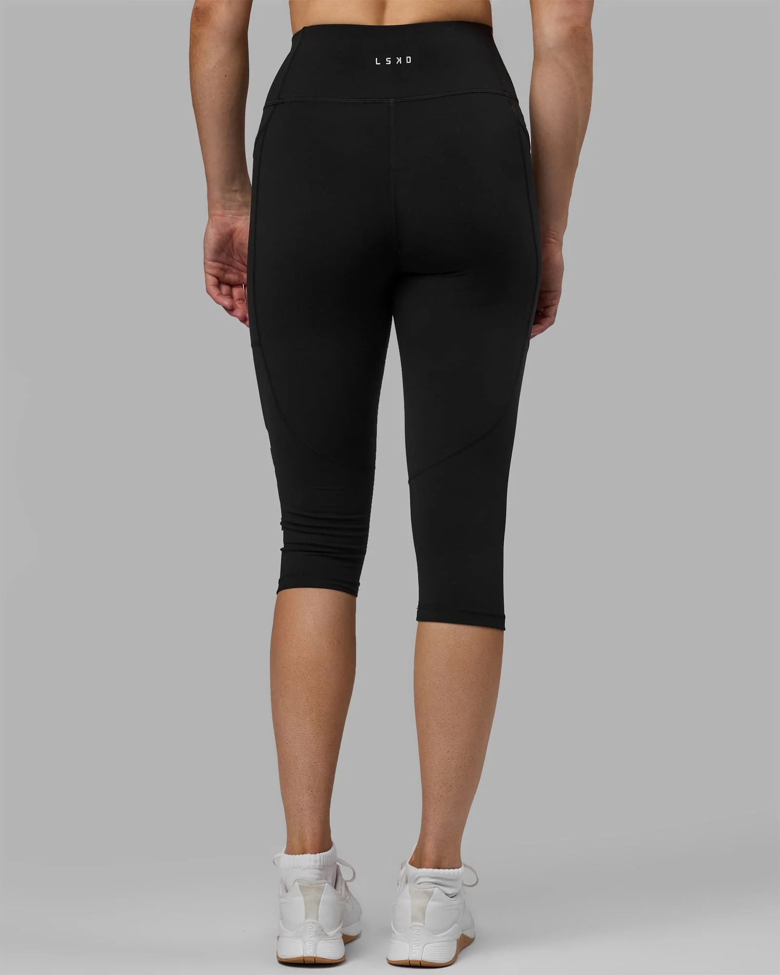 Rep Ultra High-Rise 3/4 Legging Pockets - Black-White - Image 5