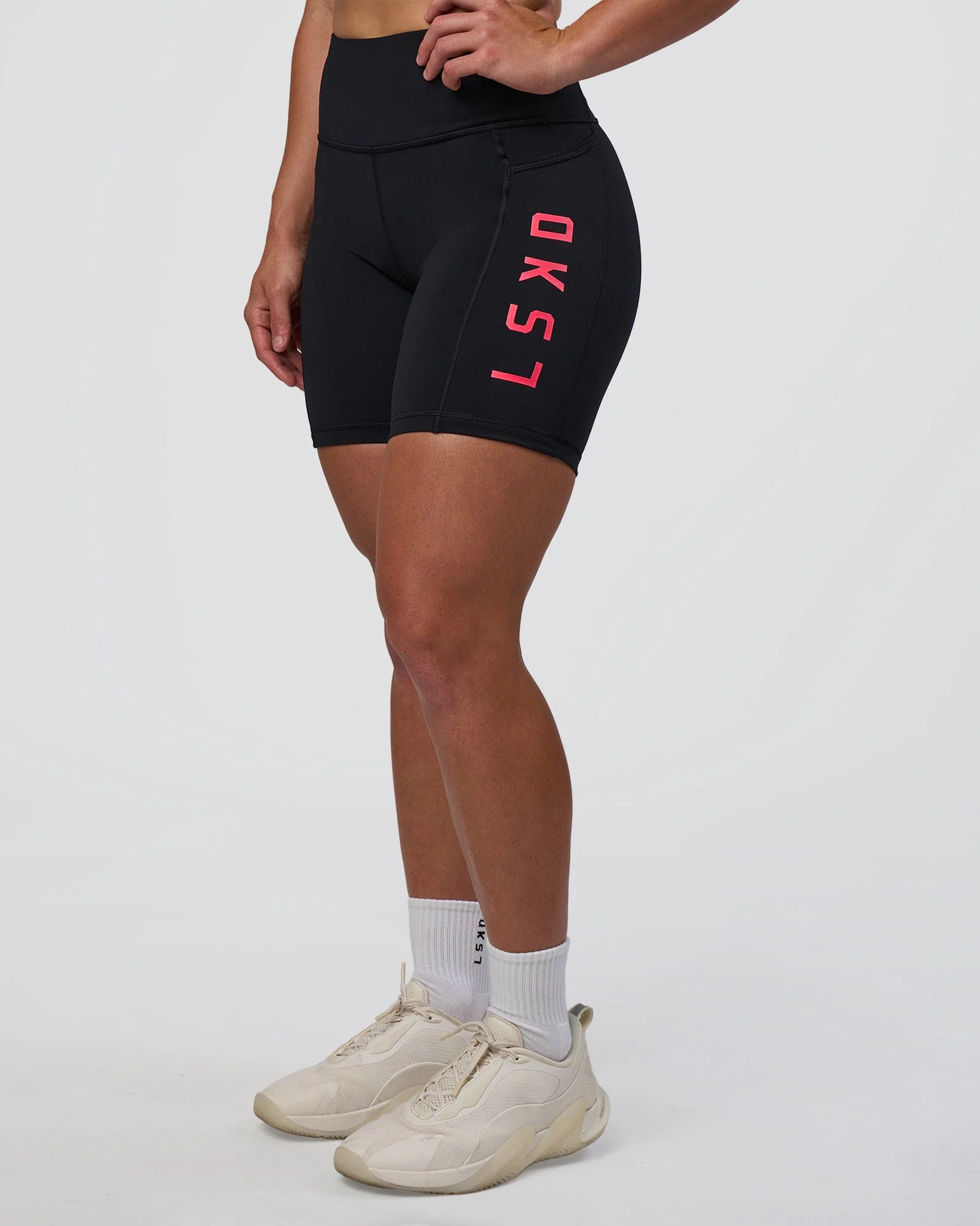 Rep Ultra High-Rise 6" Short Pockets - Black-Bright Raspberry