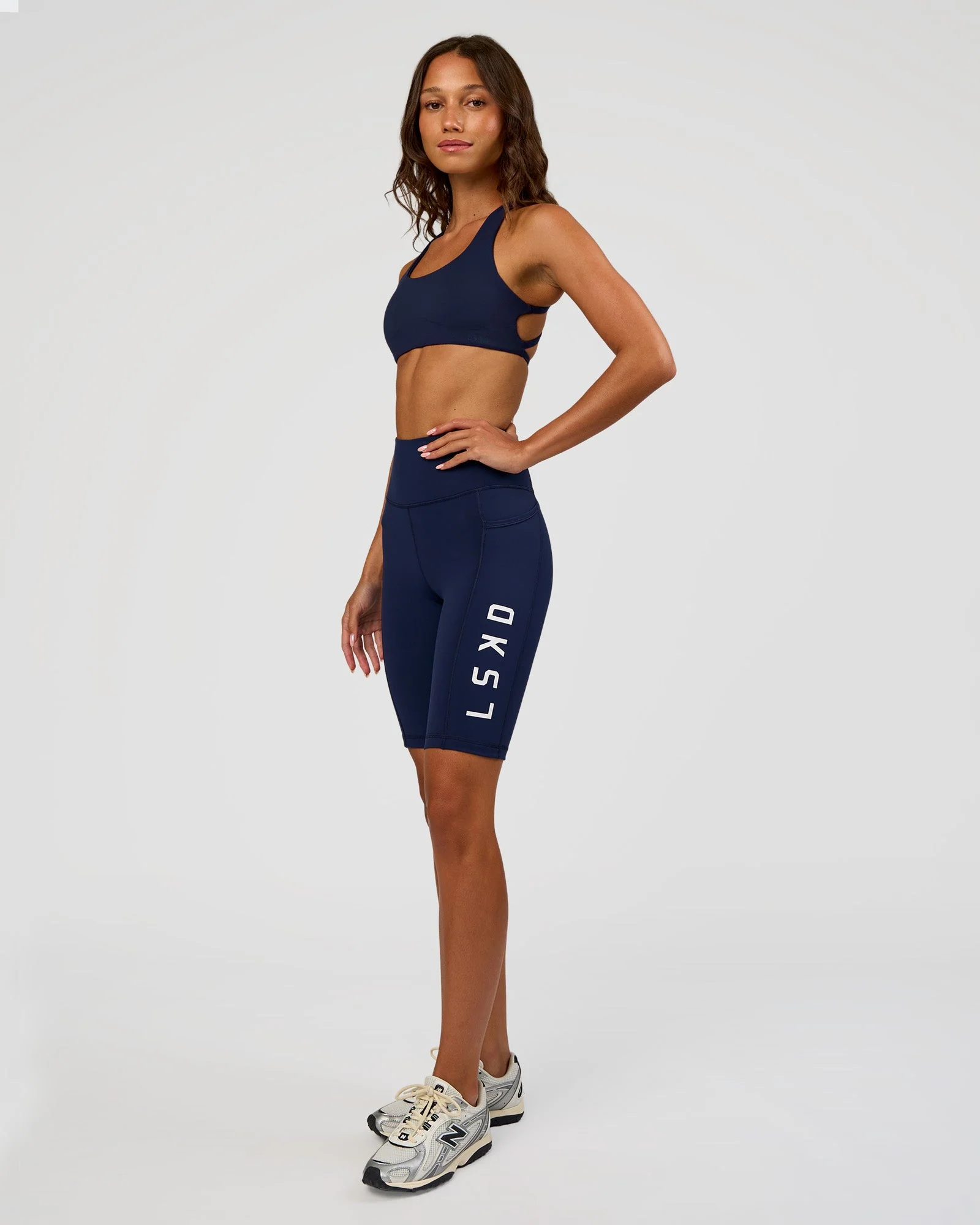 Rep Ultra High-Rise 9" Short Pockets - Future Navy-White