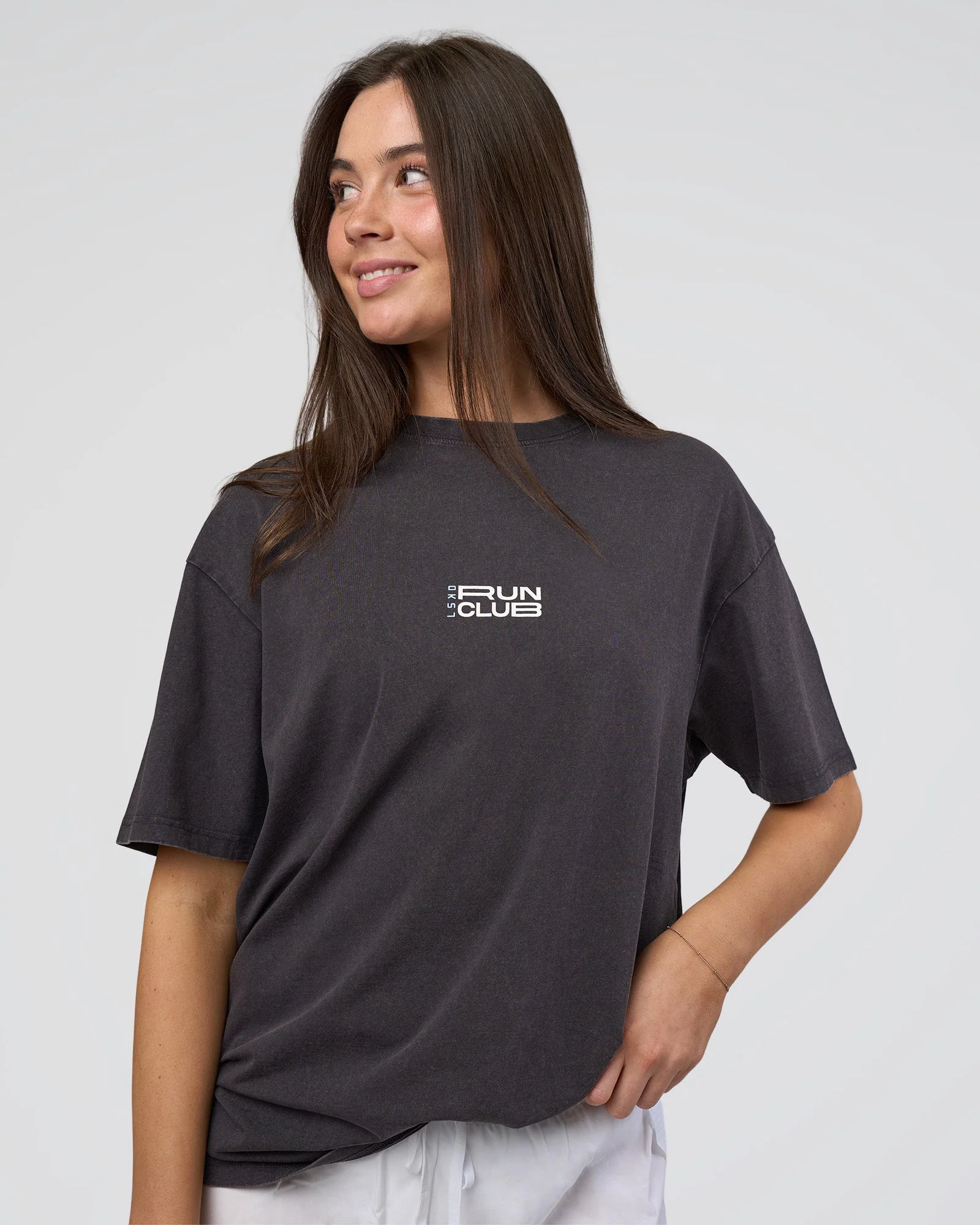 Runner's FLXCotton Oversized Tee - Black Washed-White - Image 5