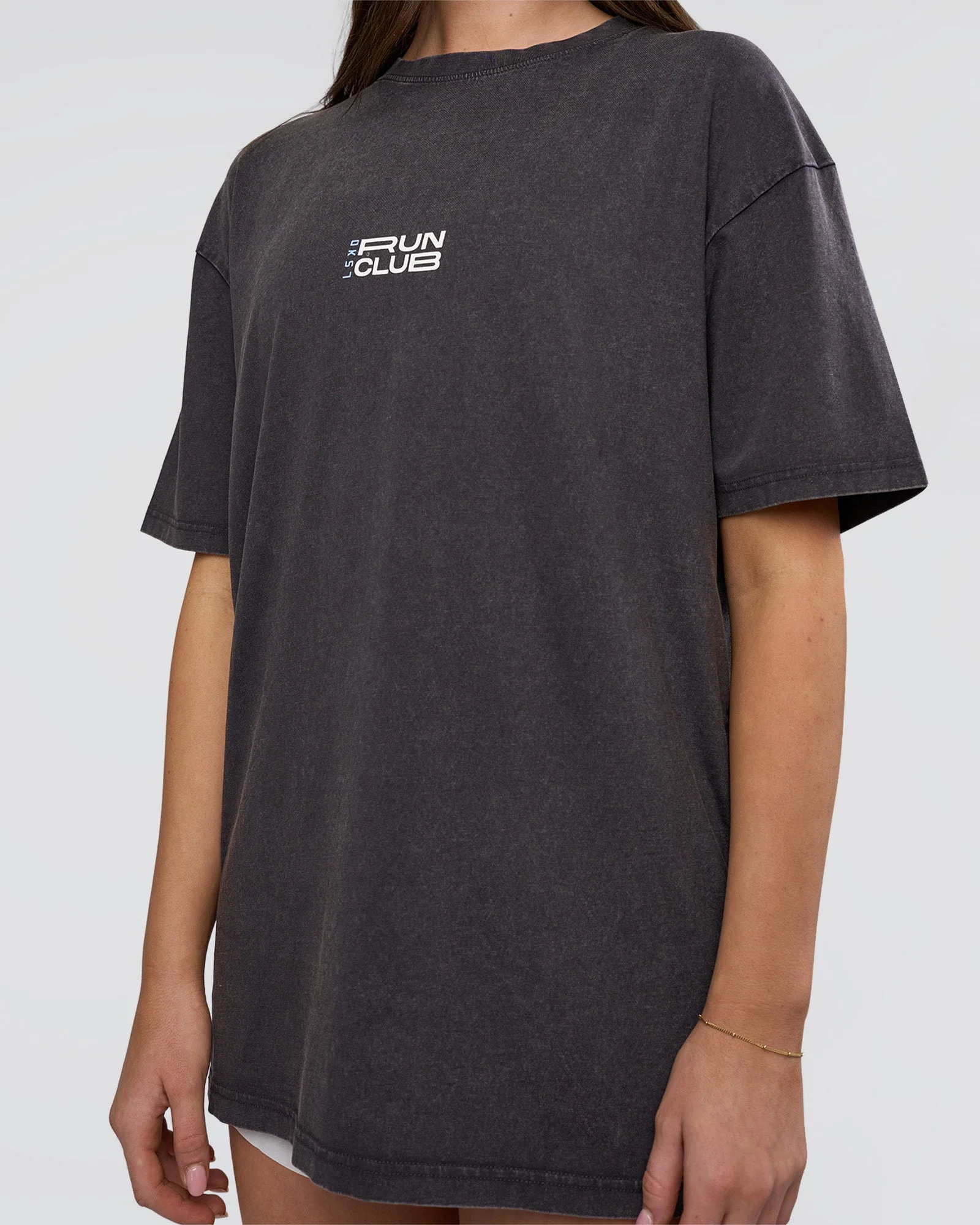 Runner's FLXCotton Oversized Tee - Black Washed-White - Image 9