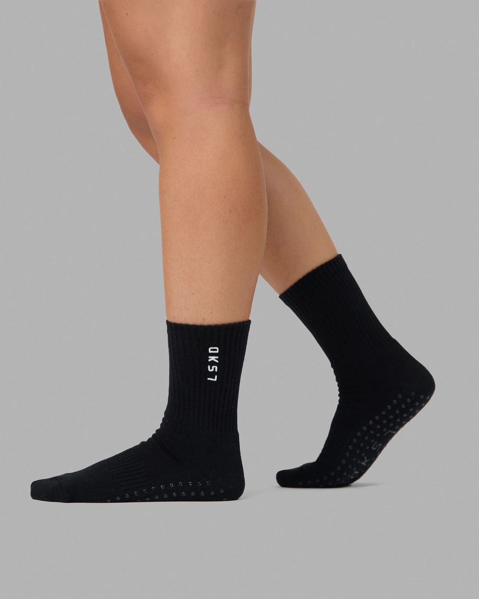 Signal Crew Pilates Grip Sock - Black-Black - Image 2