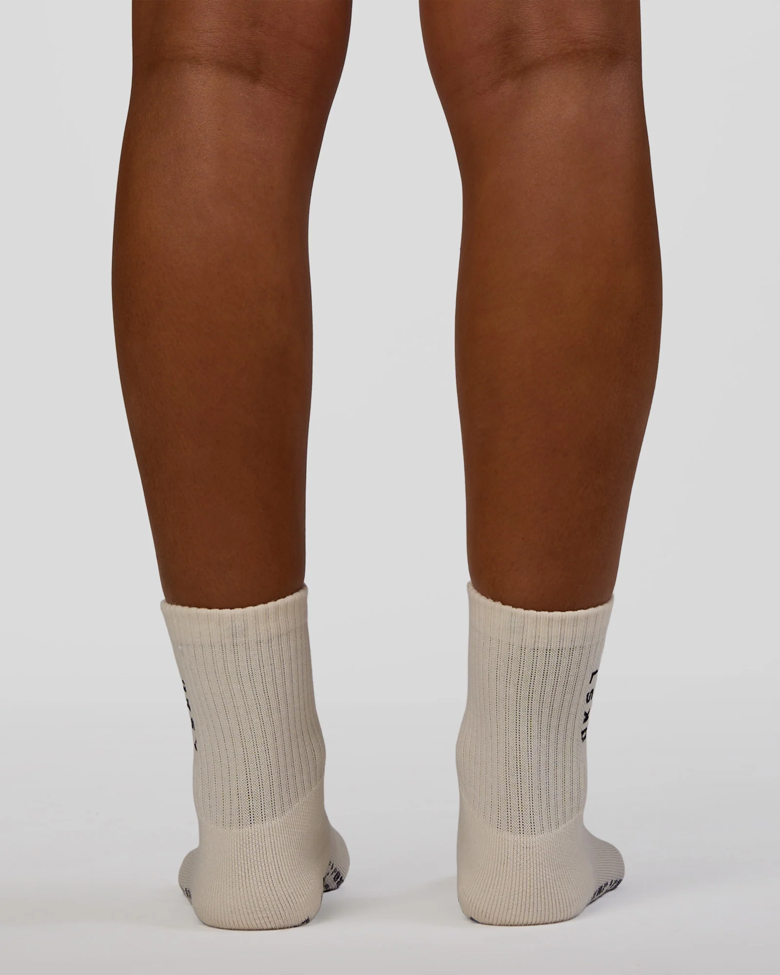 Signal Pilates Crew Grip Socks 2.0 - Off White-Future Navy - Image 5