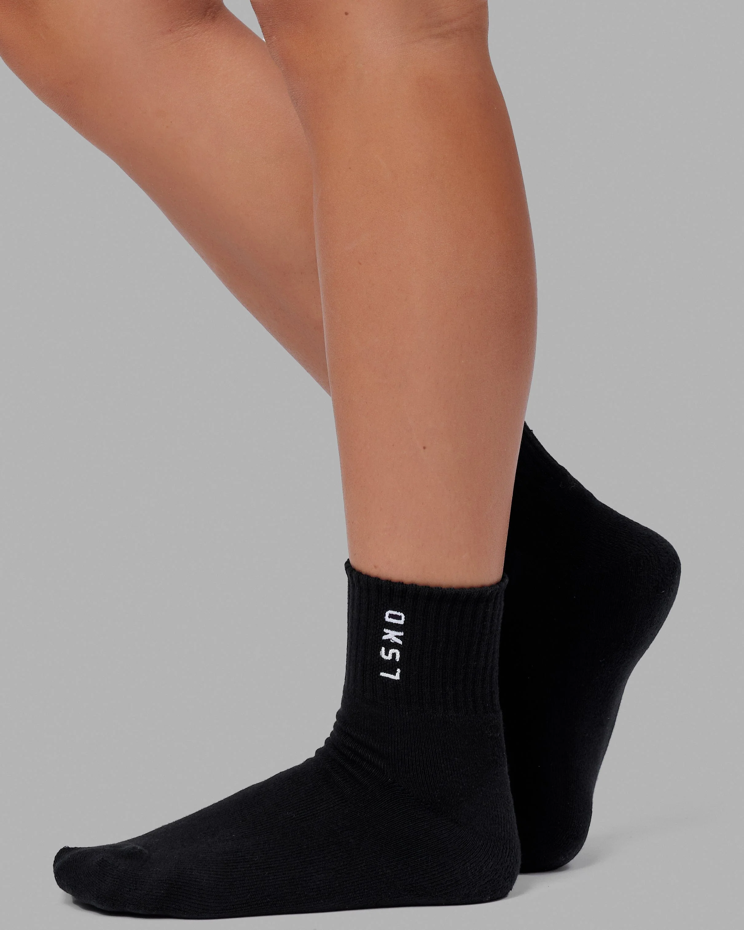 Signal Quarter Socks 3 Pack 2.0 - Black-White - Image 2