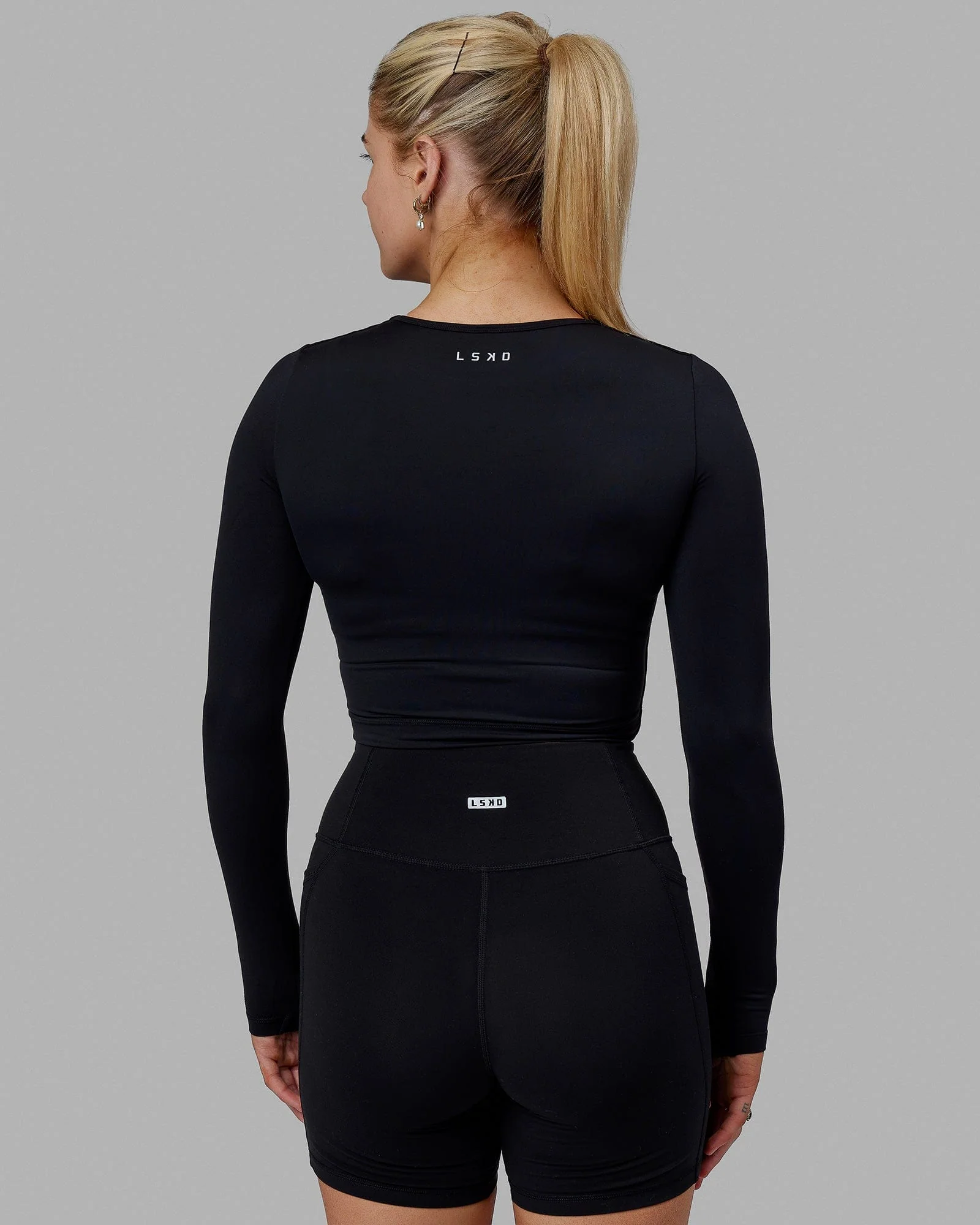 Staple Long Sleeve Cropped Tee - Black - Image 4