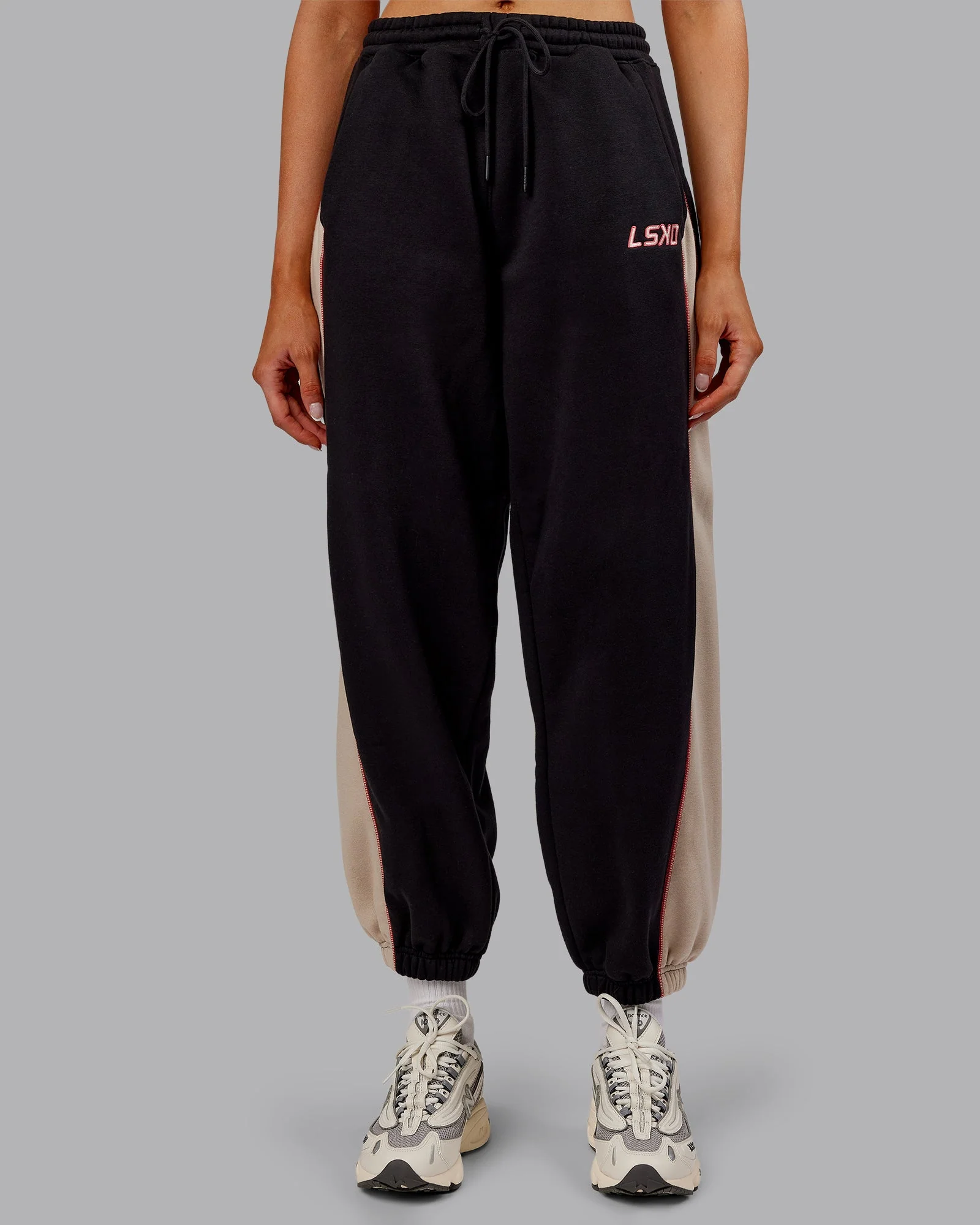 Stitch Up Fleece Sweat Pant - Black/Shale Beige