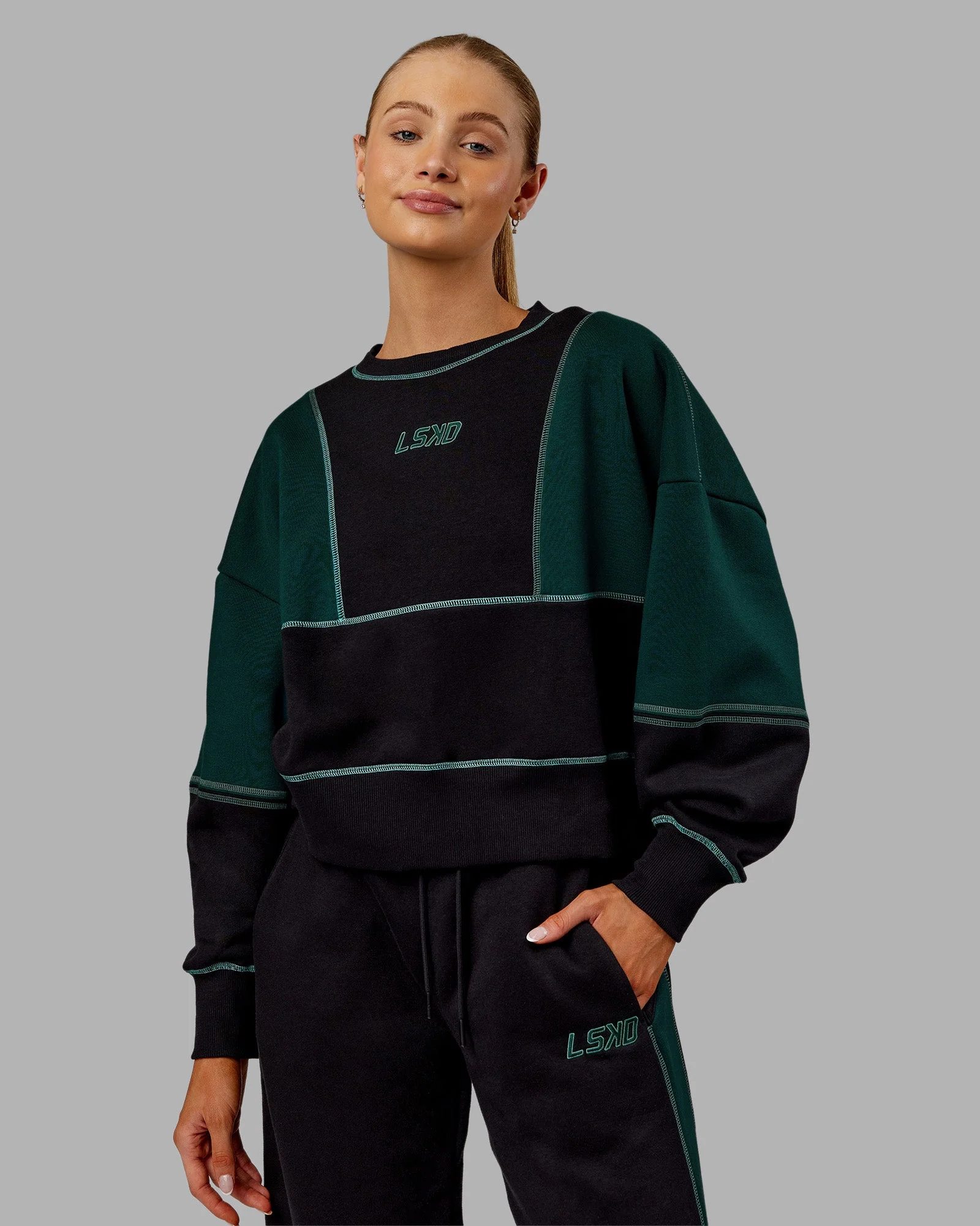 Stitch Up Oversized Fleece Sweater - Black-Dark Moss