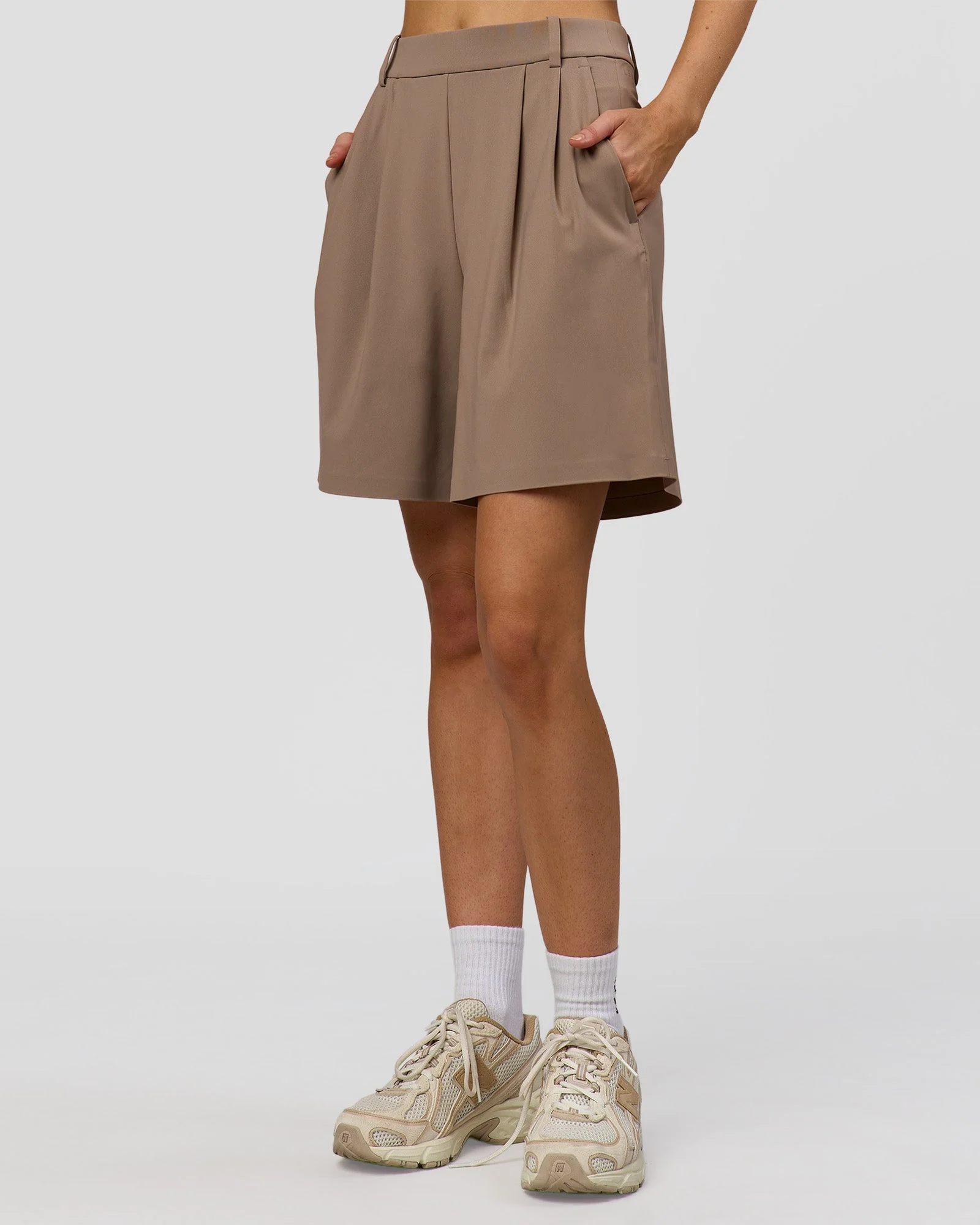 StretchShift Wide Leg Short - Taupe Ash