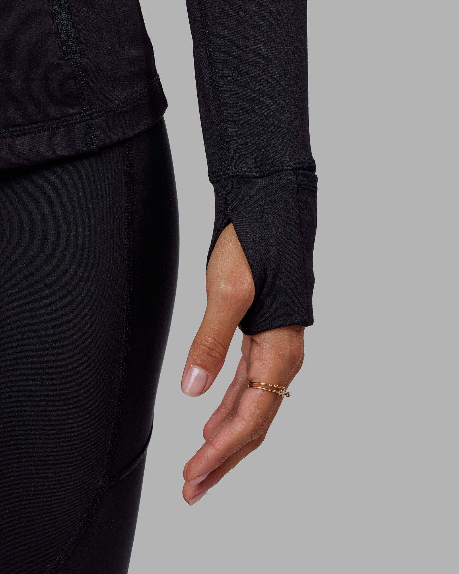 O.G. Stride Zip Through Jacket - Black - Image 5