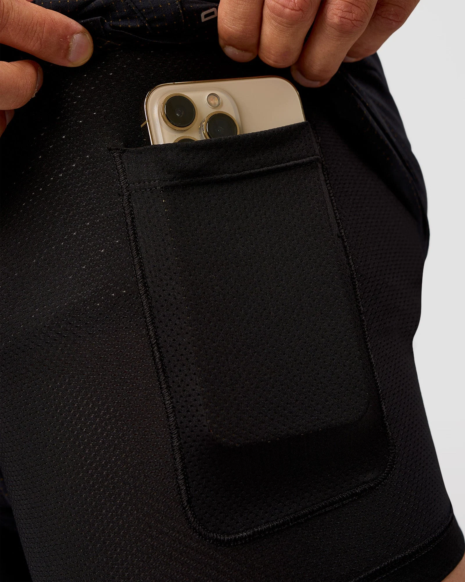 UltraAir 5" Lined Performance Short - Black-Reflective - Image 2
