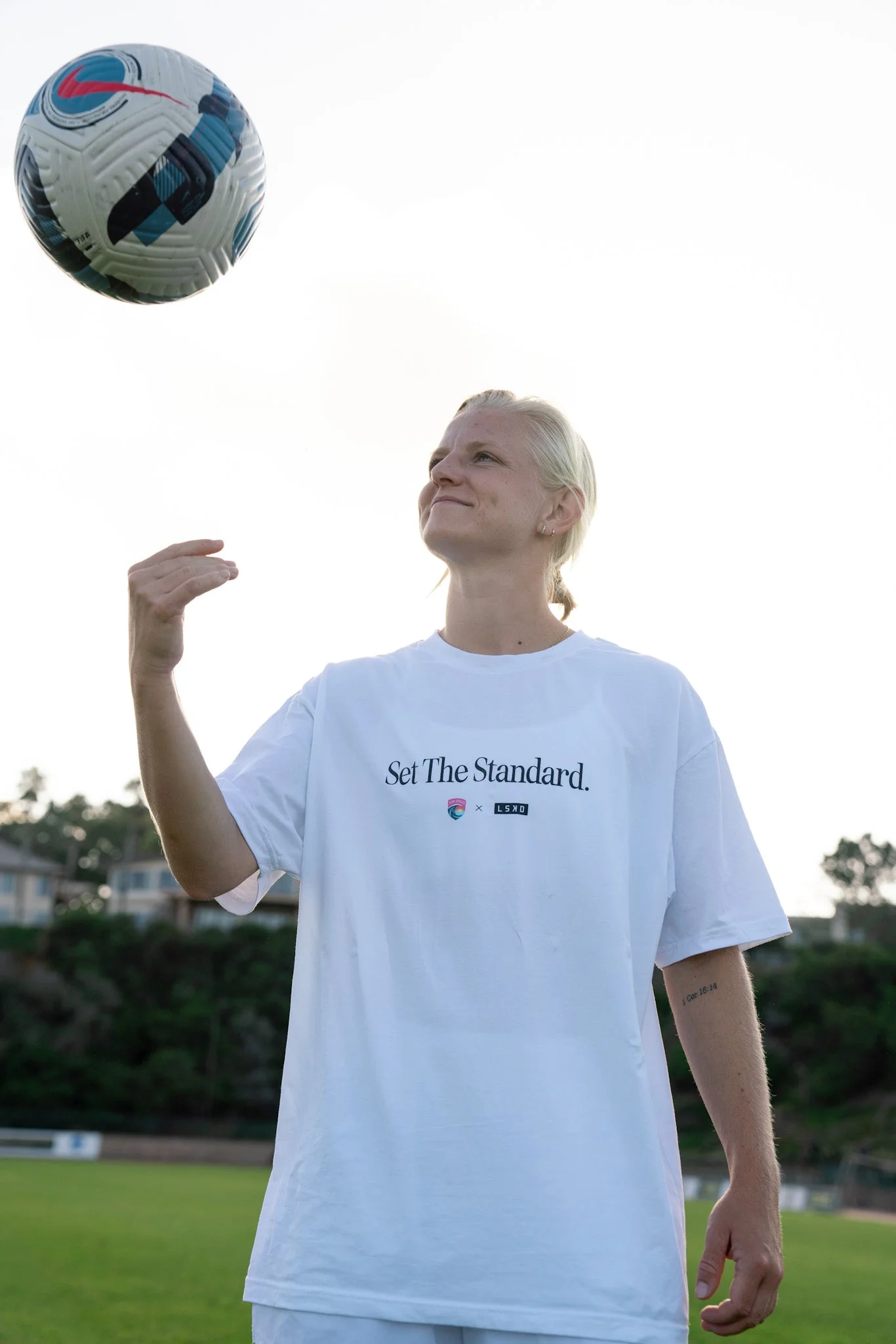 Unisex Set The Standard SDFC x LSKD Tee Oversize - White - Image 2