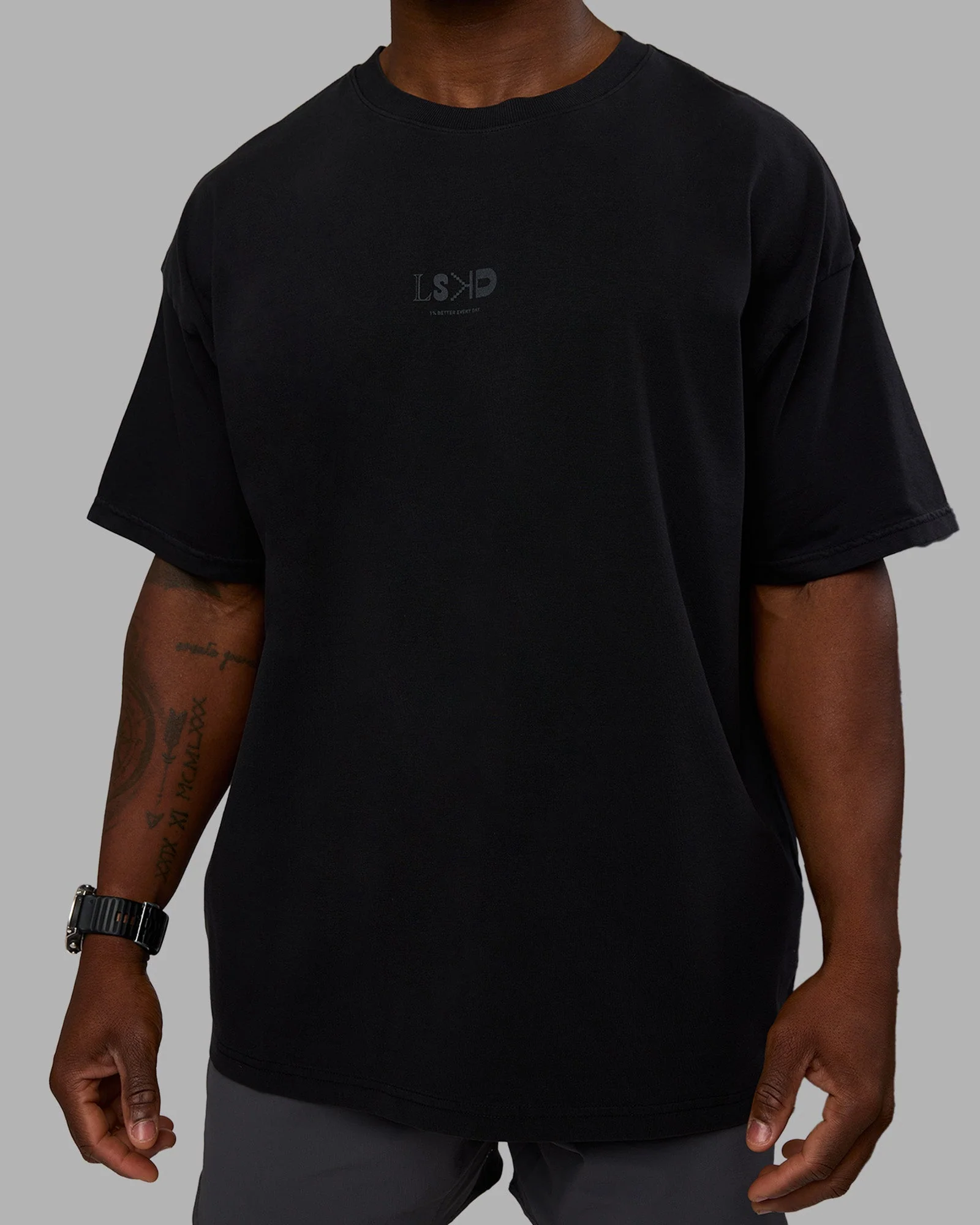 Variation Heavyweight FLXCotton Oversized Tee - Black-Black - Image 9