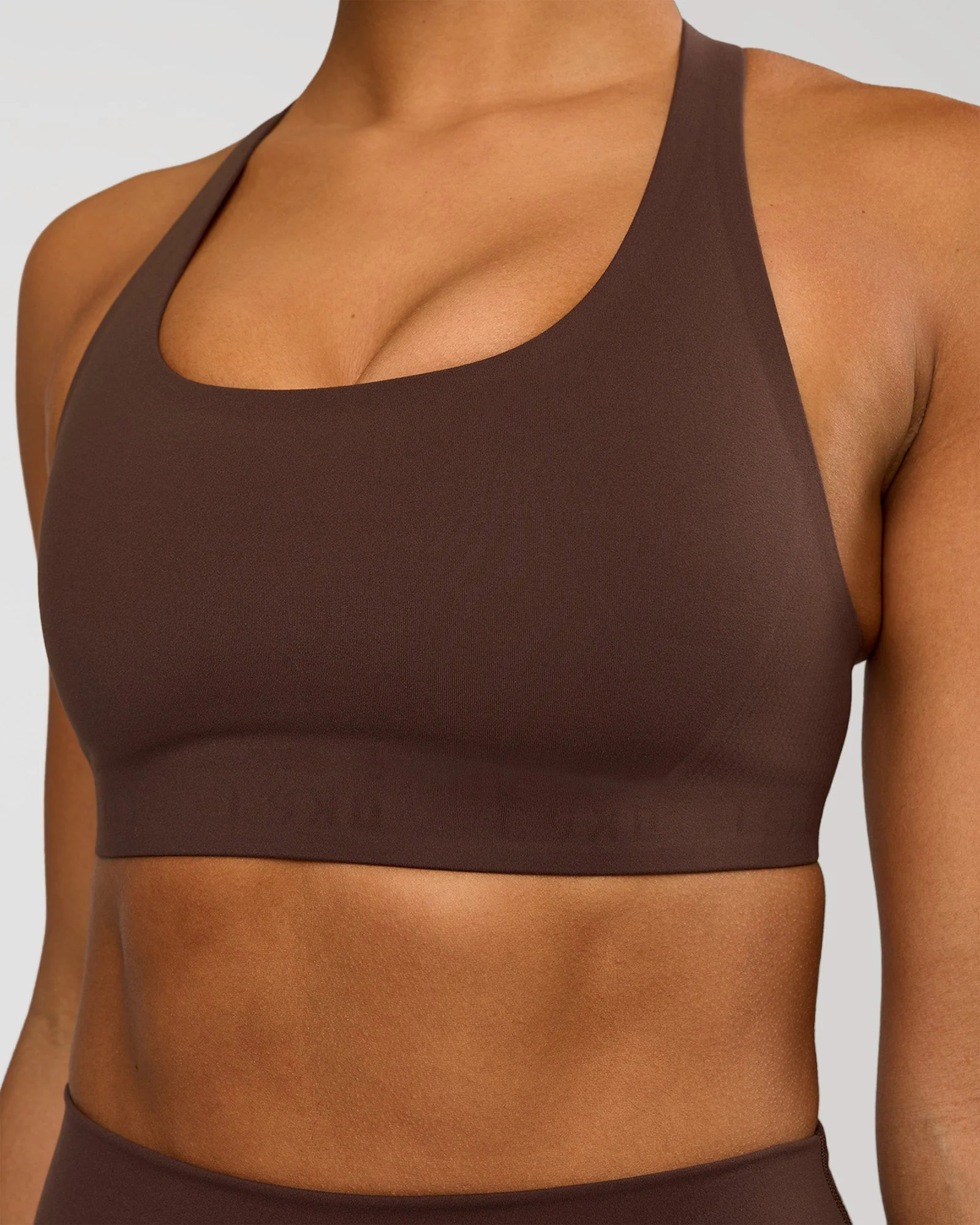 Flow Bonded Scoop Neck Sports Bra - Hot Chocolate - Image 3