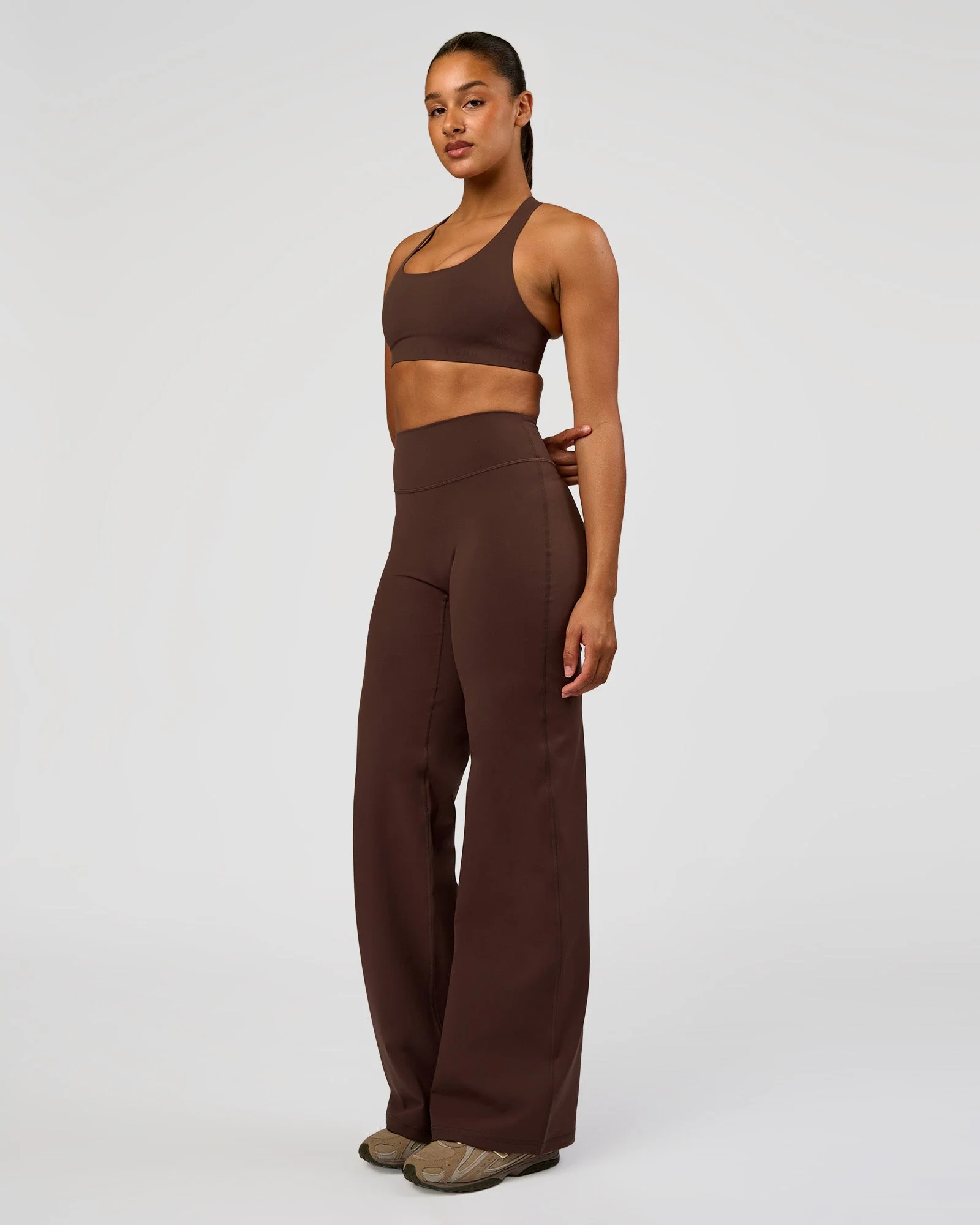 Flow Bonded Scoop Neck Sports Bra - Hot Chocolate - Image 5