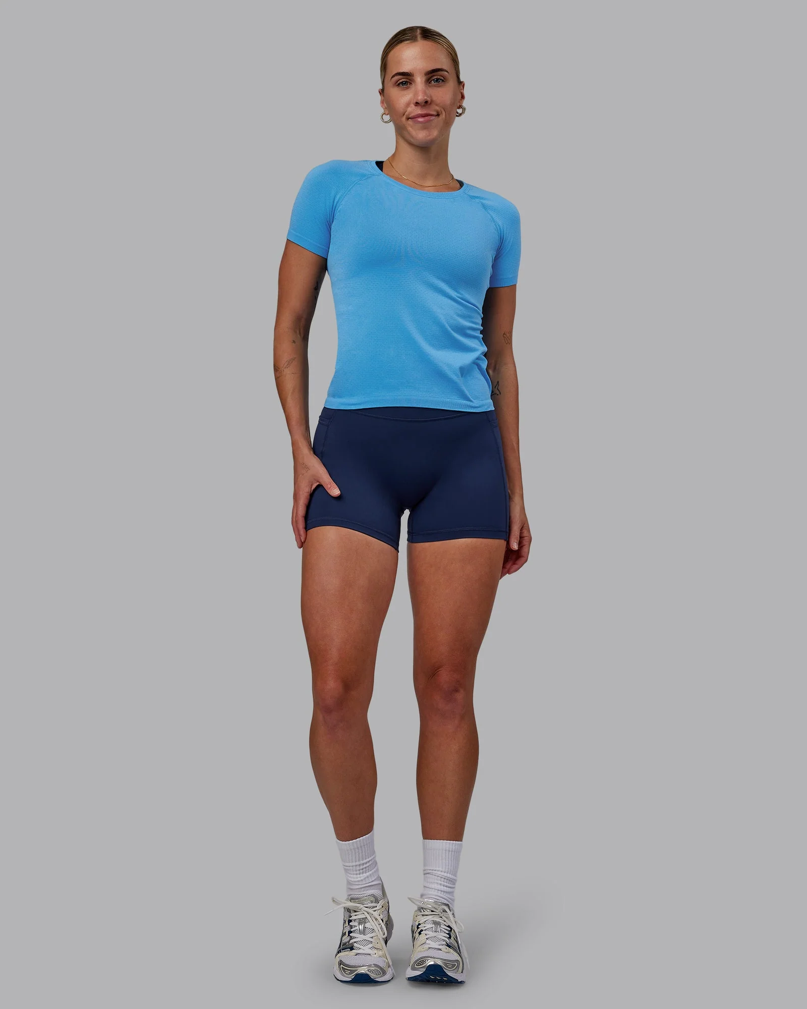 AeroFLX+ Seamless Tee - Azure Blue/Azure Blue - Image 5