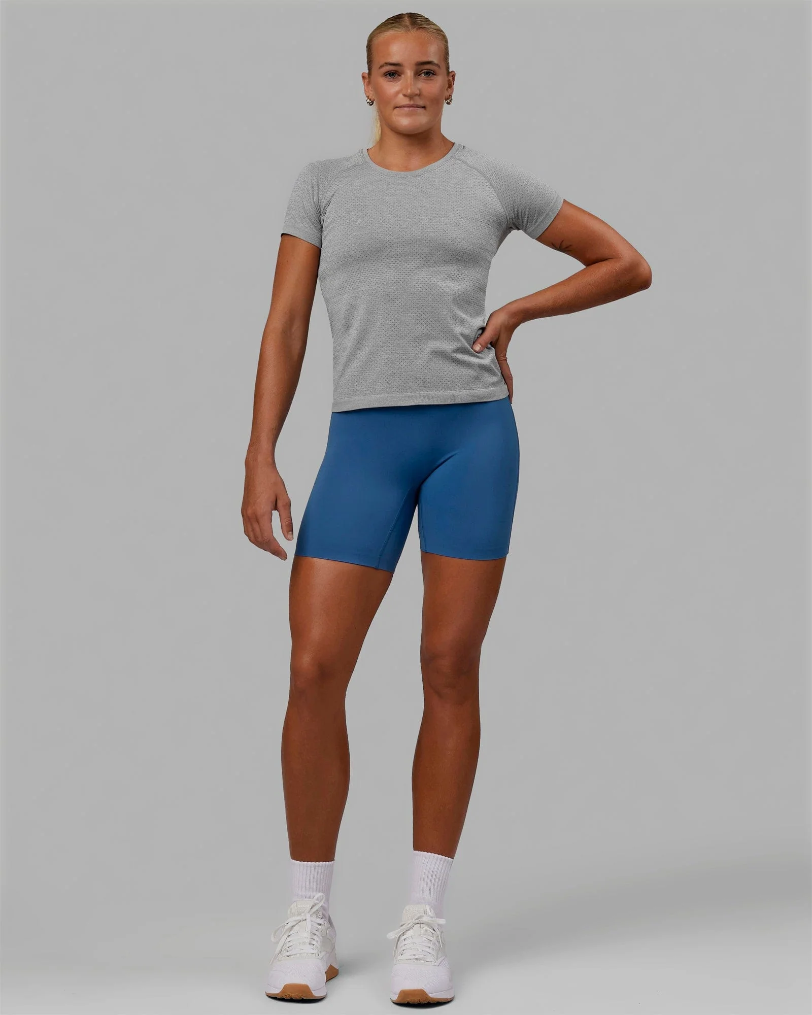 AeroFLX+ Seamless Tee - Light Grey/Light Grey - Image 5