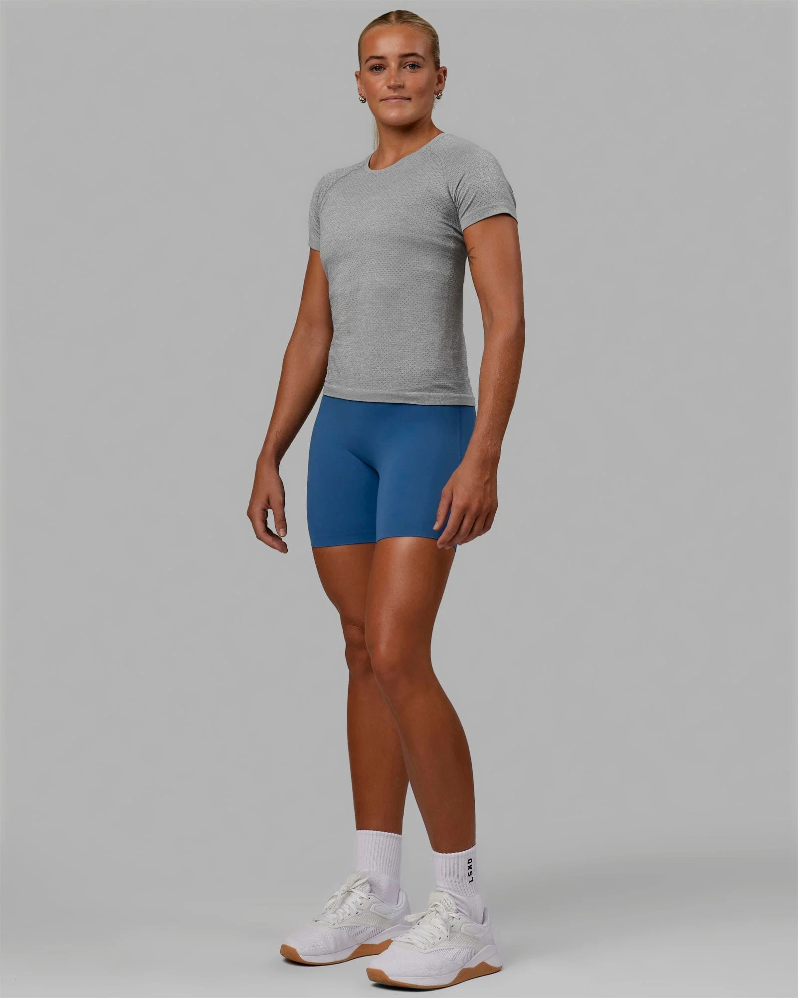 AeroFLX+ Seamless Tee - Light Grey/Light Grey - Image 7