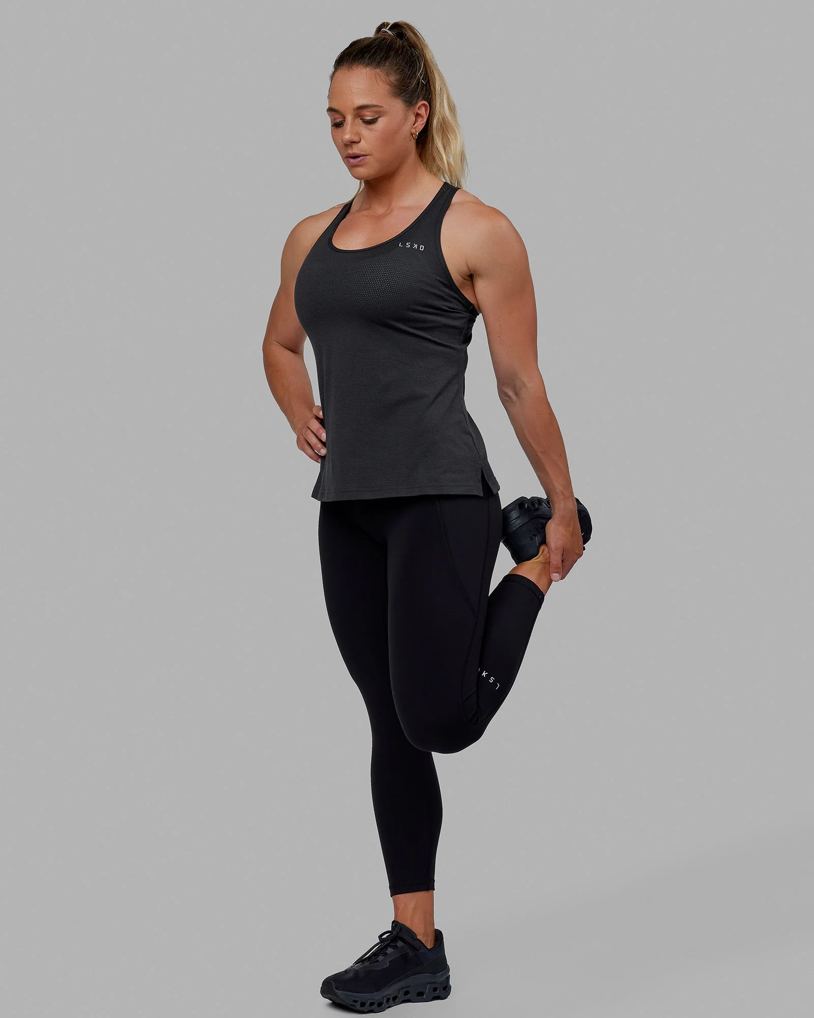 Perform VapourFLX Tank - Black Marl - Image 2