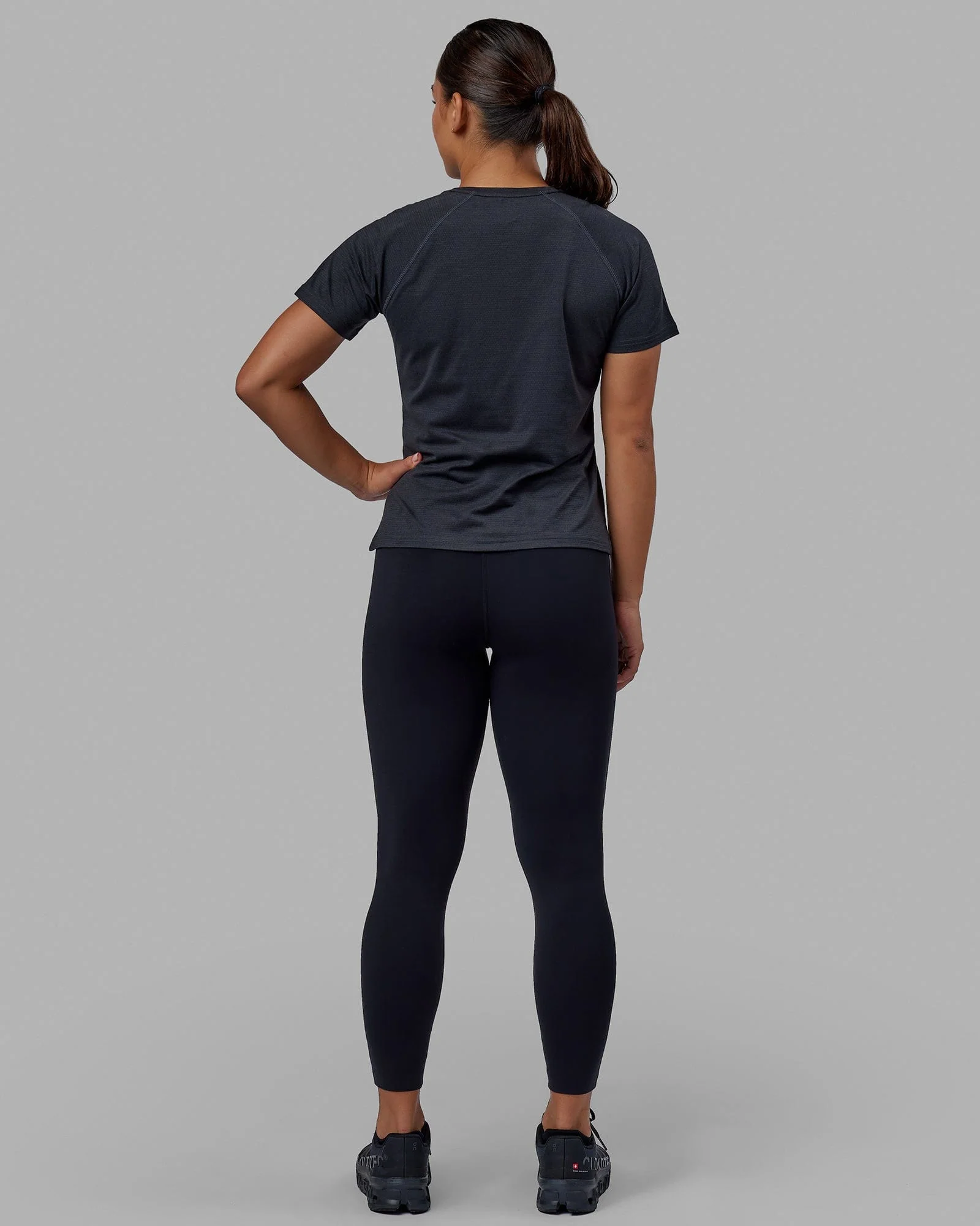 Perform VapourFLX Tee - Black Marl - Image 4